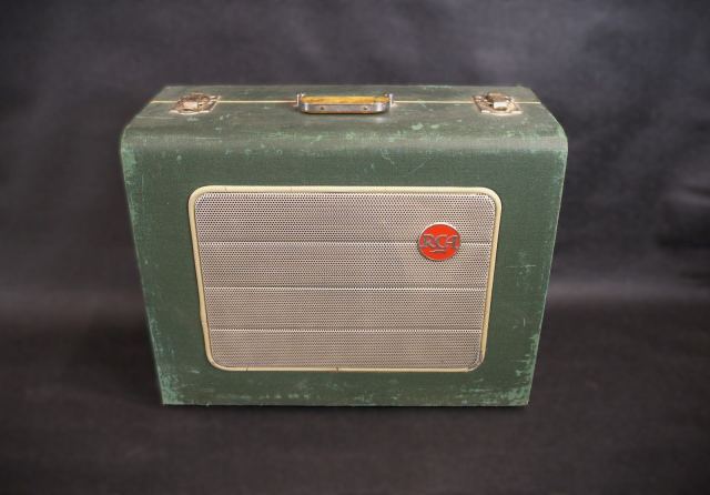 RCA 400 CABINET