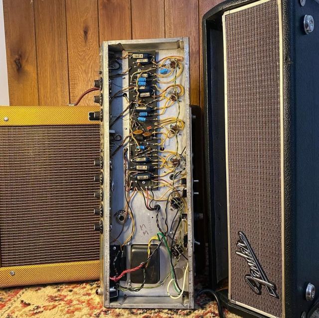 FENDER BANDMASTER