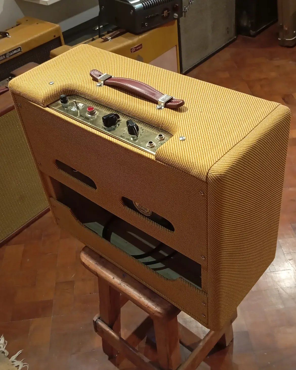 GT AMPS 5A3 DELUXE